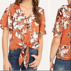Button Up Knot Floral Blouse size Xs